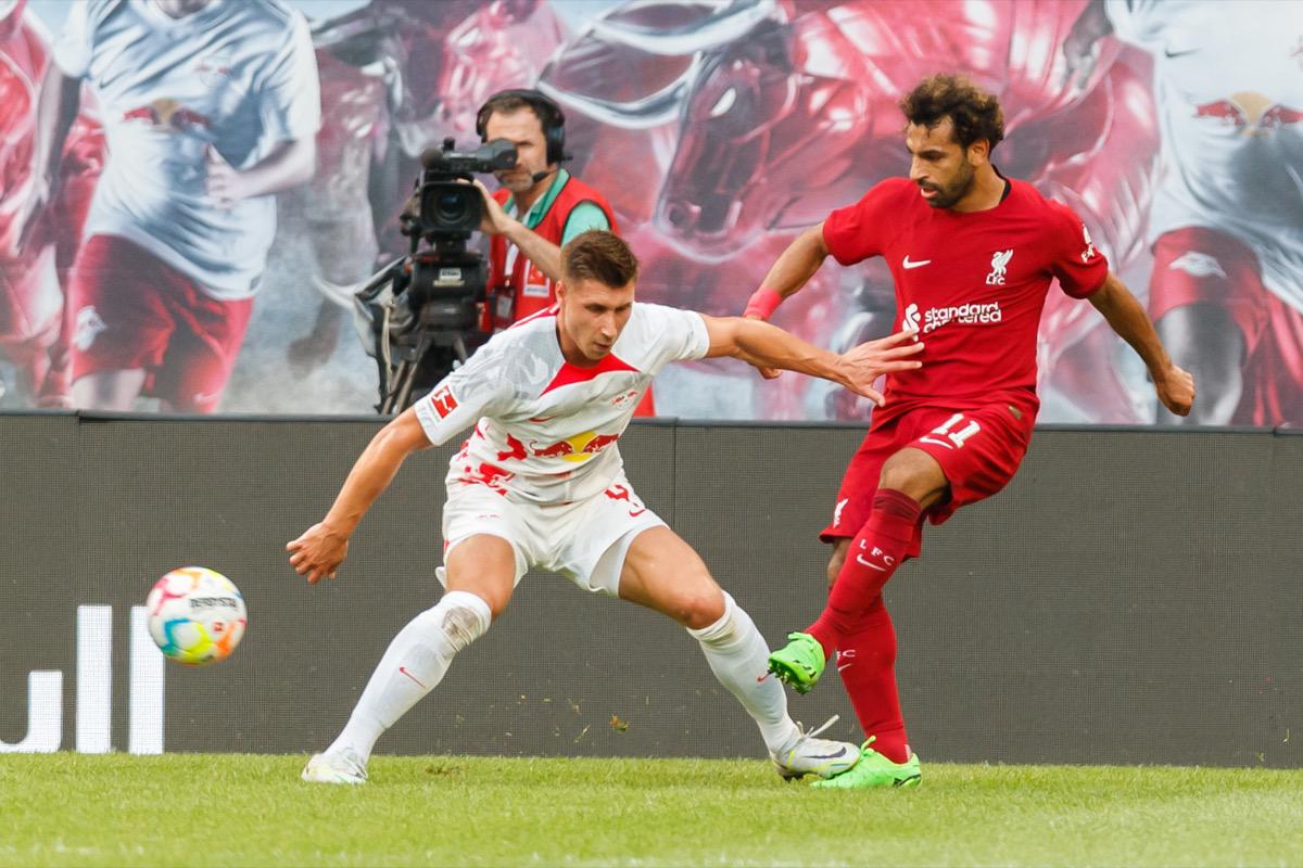 萨拉赫无球跑动与防守贡献:工作率数据进化全解析