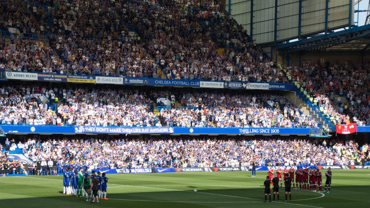 萨拉赫VS阿扎尔：英超巅峰赛季全面对比分析